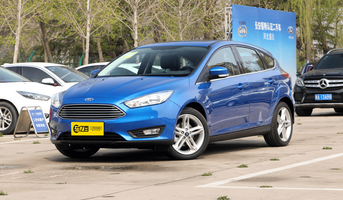 福特福克斯 20款 两厢经典1.5l自动风尚型 特价出