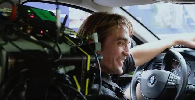 《信条》才是真正IMAX！诺兰烧了2亿美金，用掉160万尺胶片