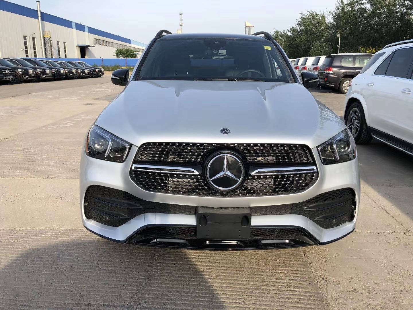 2020新款奔驰gle350特降 价格划算引领时尚