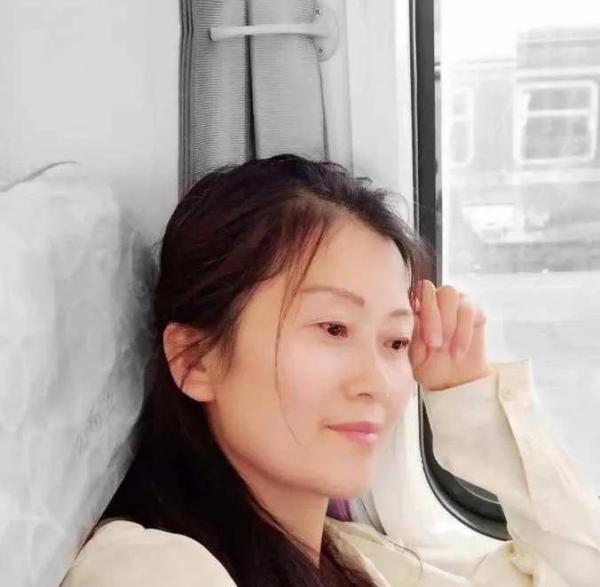 宝鸡王艺红:人间有暖,汇成大爱,读作家姚伟小说集《爱的拼图》