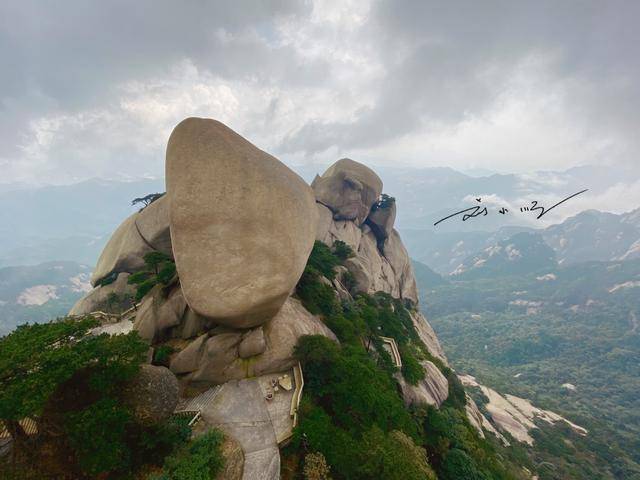 原創安慶最著名的風景區作為安徽三大名山之一還被譽為古南嶽