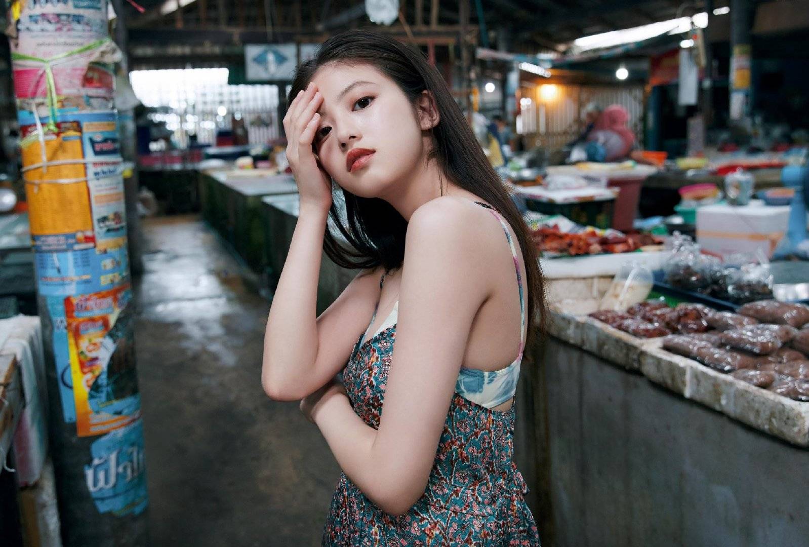 日本"顶级美女"写真照,可盐可甜,每一张照片都超漂亮