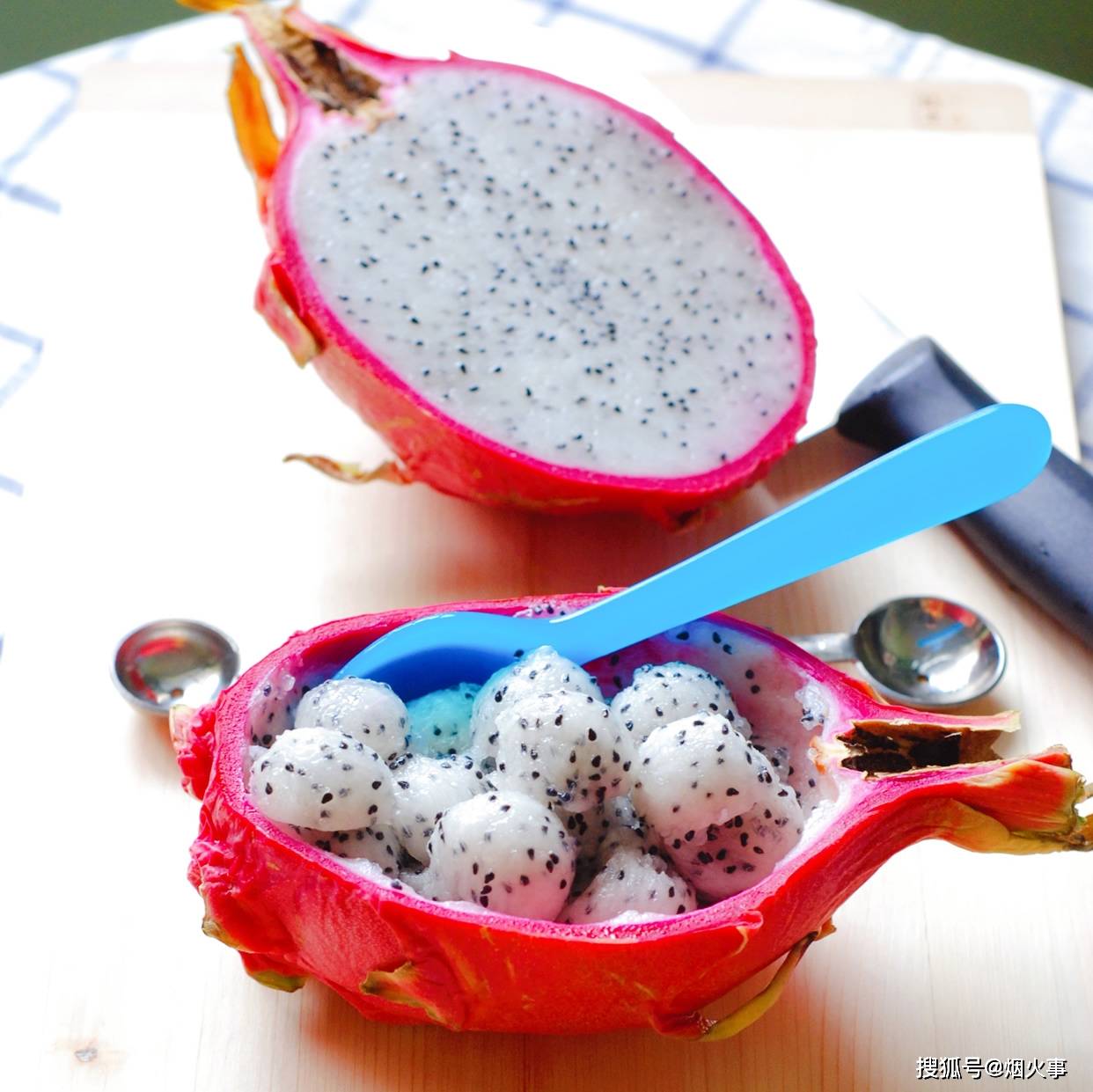 火龙果创意水果球,30秒教会你,原来饭店里漂亮的水果球都是这样做出来