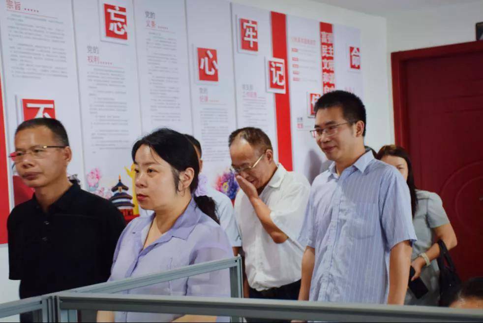 法治常德 2020-09-15 17:17 9月14日,芙蓉律师事务所举办第五期交流