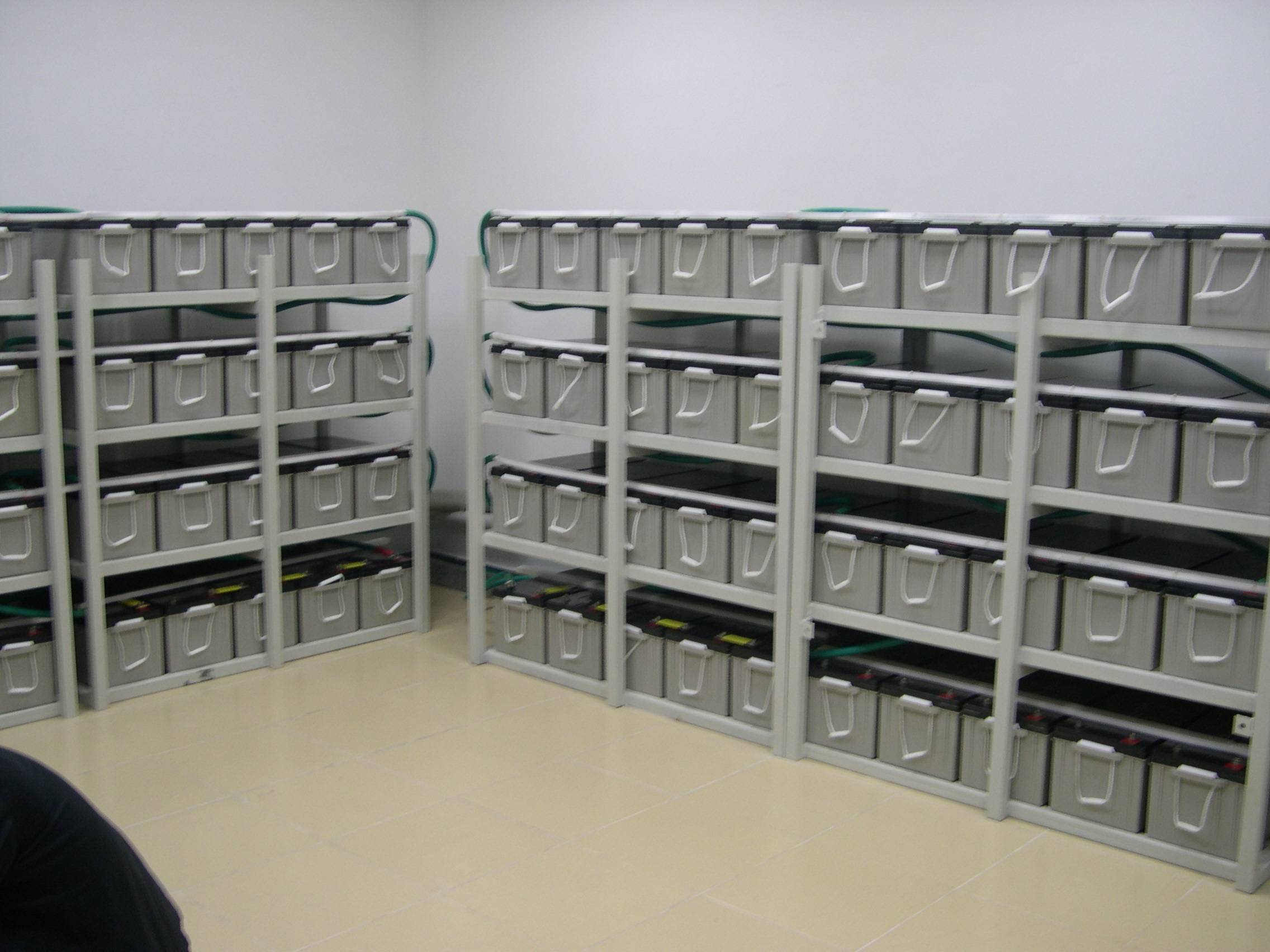 UPS电源技术进展对数据中心的影响