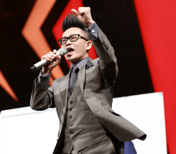 梁凯恩是谁开播不到一个月竟然斩获近1亿音浪