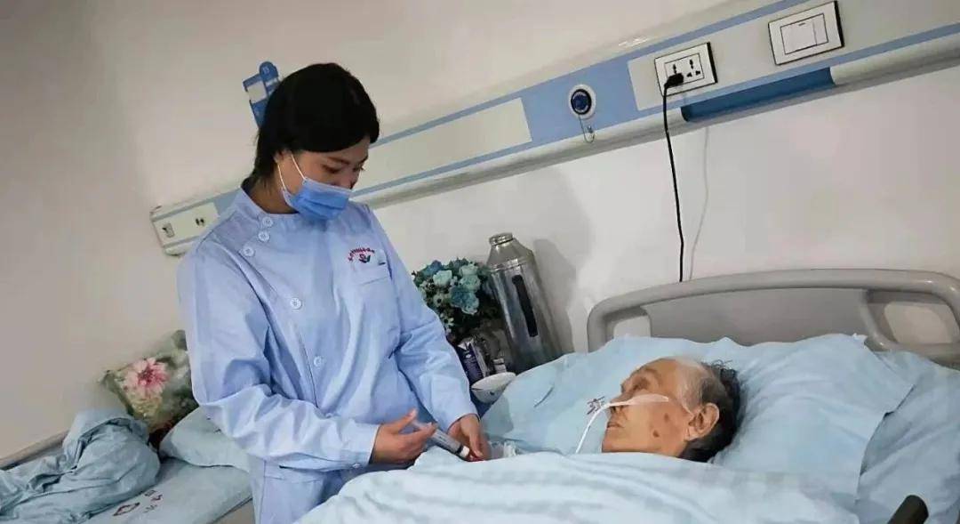 长期护理险-让久病床前有孝子