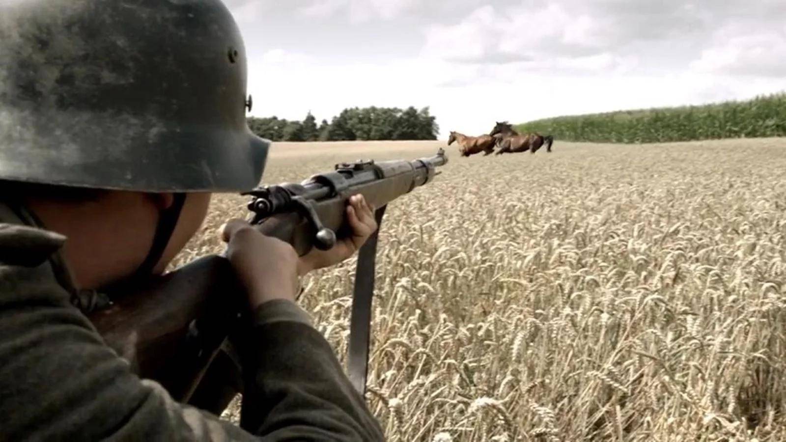 别被八佰骗了在现实中被98k击中身体你不可能再站起来