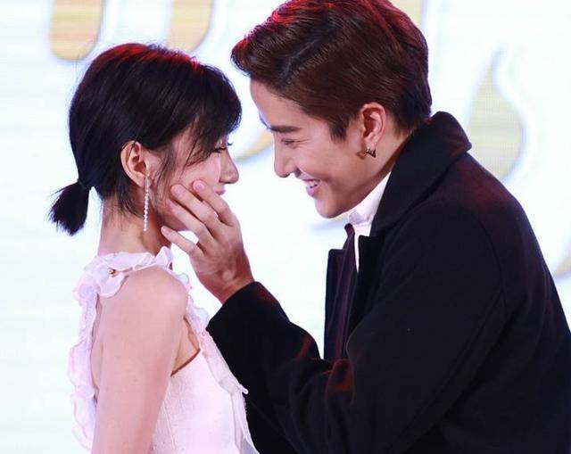 明星坎坷之路,先是未婚生子,后又被前女友逼得走投无路_mike