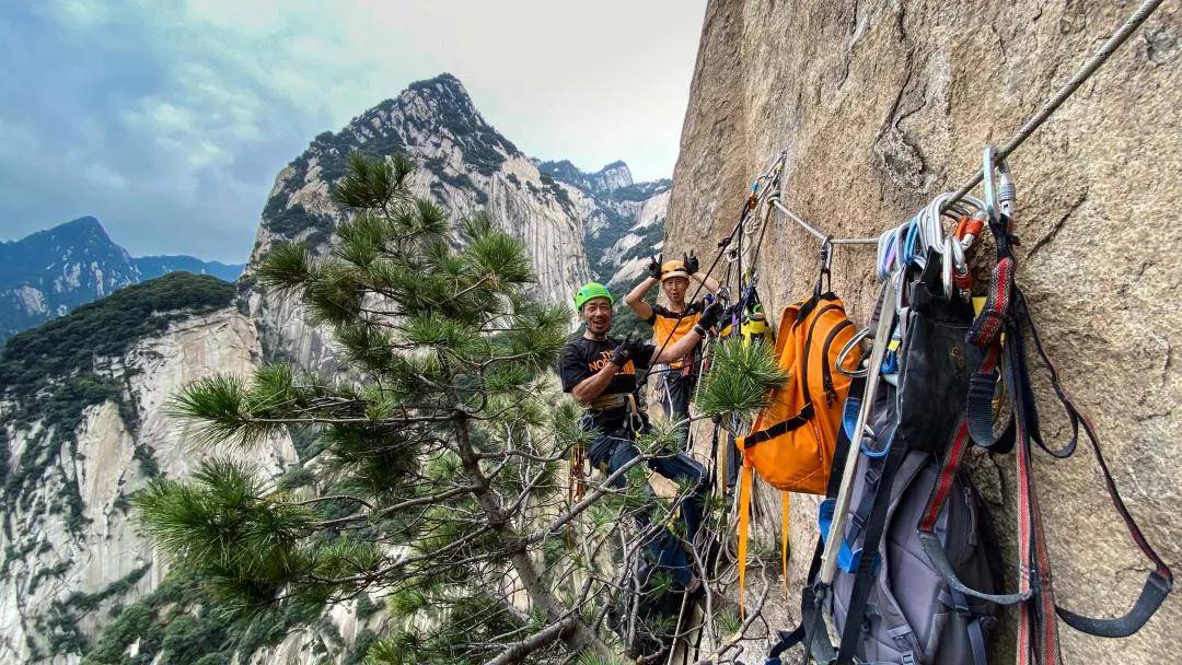 一带一路陕西渭南2020华山中国自然岩壁攀登公开赛如约而战