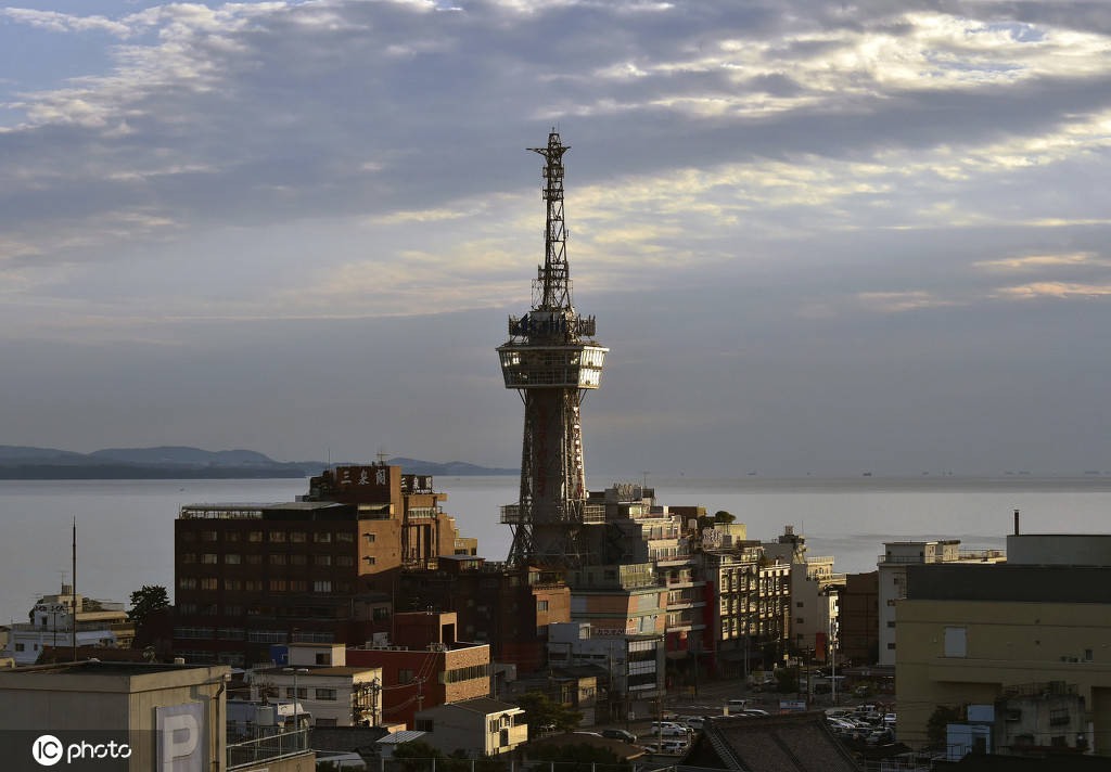 日本旅游地标建筑打卡九州别府塔风光