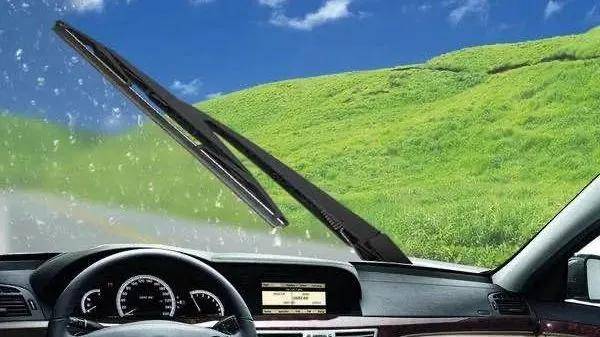 雨刷的这些隐藏功能,你知道吗?_搜狐汽车_搜狐网