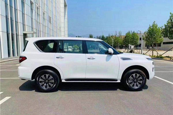 实力叫板丰田陆巡 20款日产途乐硬派越野市场标杆