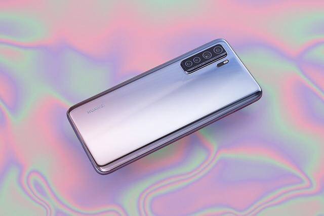 为什么曾被捧上天的华为nova7se,如今降价也不火了?答案很现实