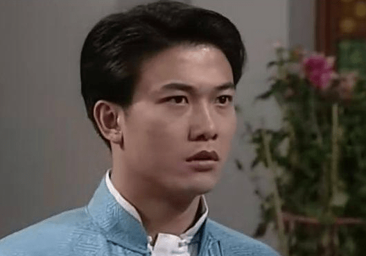 洪金宝为捧红邹兆龙量身打造的一部电影,却被男二抢了主角光环_钱小豪