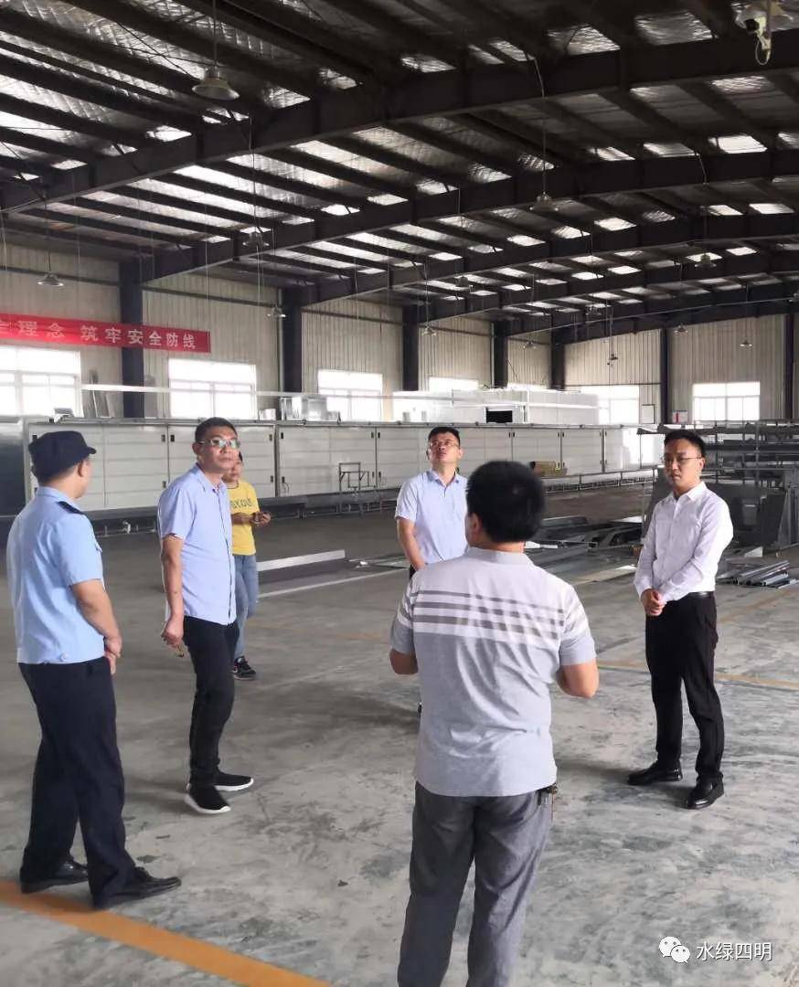 射阳四明镇党委书记陈双喜带队开展节前安全大检查