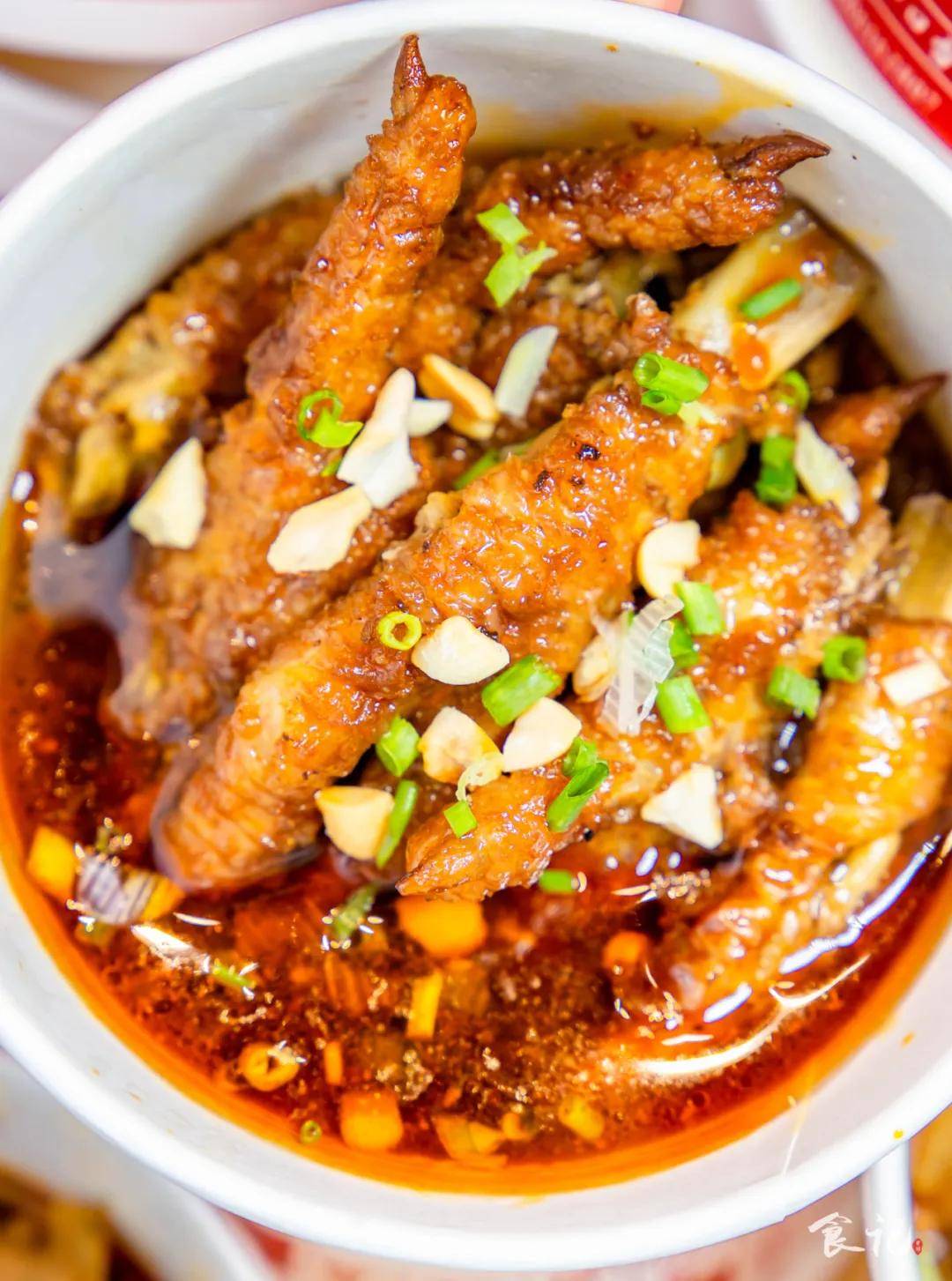 靠一只鸡爪火爆武汉的『香糯热卤』,襄阳也有得吃了!_手机搜狐网