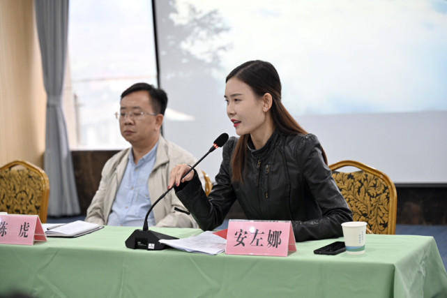 石泉举行文化旅游推介 发布旅行社带客奖励政策 并现场签约授牌