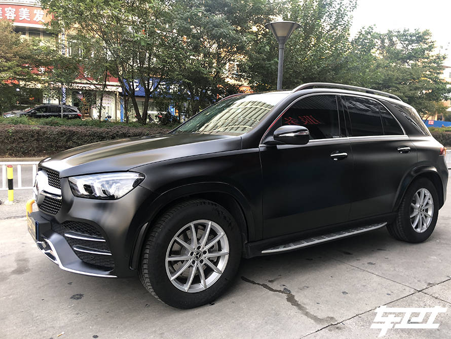 无锡车卫士奔驰gle350黑色陶瓷黑改色,质感无敌,变身黑武士!