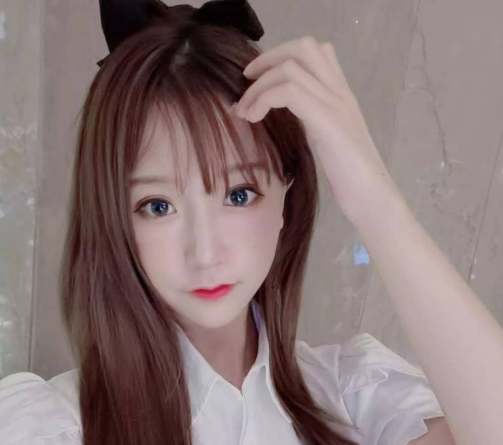 女主播遭榜1泄图,却被水友抢先一步_手机搜狐网