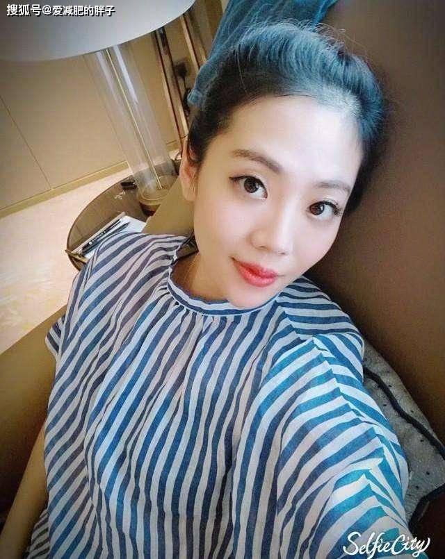 原创体坛伉俪杨威杨云结婚穿3000万婚纱杨云年龄造假被取消奥运铜牌