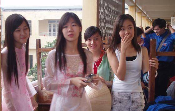 外籍女子南阳骗婚,抓!网上"艳遇",别信
