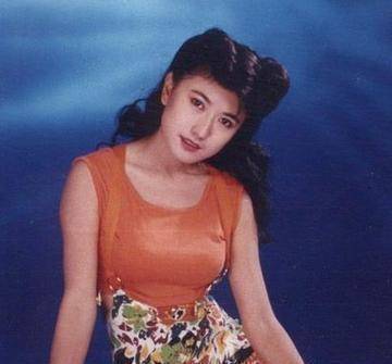 两次嫁入豪门皆被抛弃,今与儿子相依为命成这样_林志隆