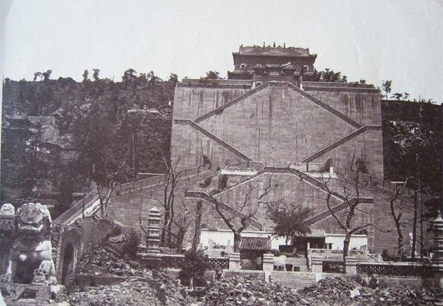原创老照片这里是百年前颐和园的前身那时这里破败不堪