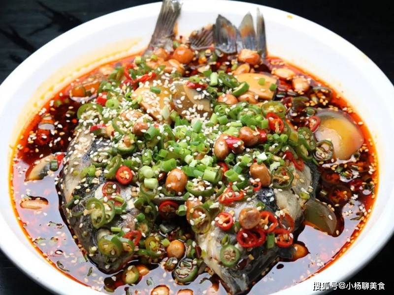 原創鯽魚遇到秘製料汁,餐桌必現涼拌鯽魚,喜歡吃魚可以多加嘗試