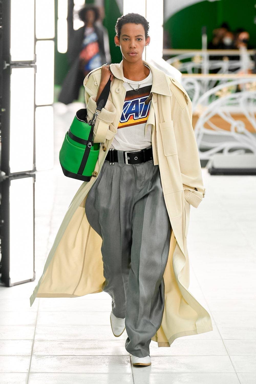 压轴巴黎时装周路易威登lv2021春夏女装成衣系列