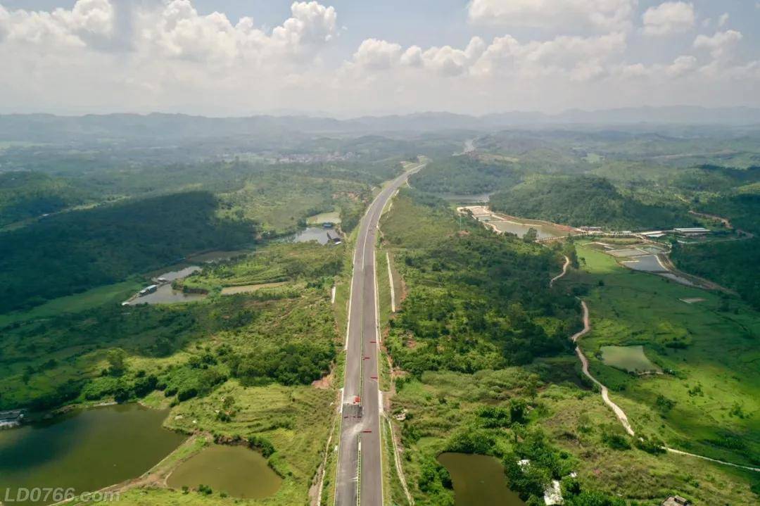 好消息高州又一条高速计划年底开通主线全长129816公里