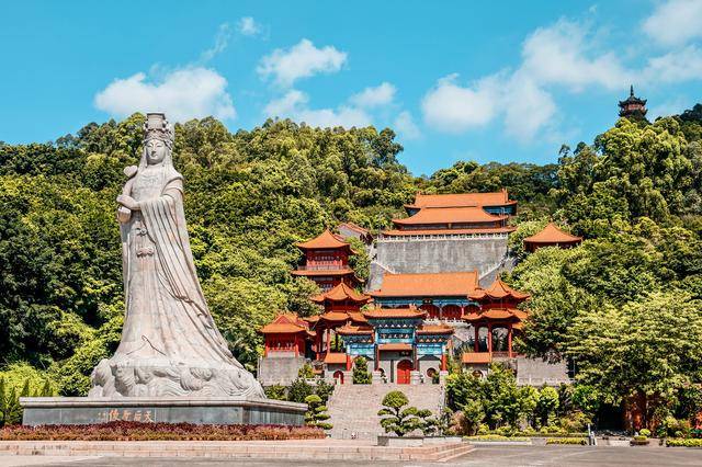广州城最南端有座"神奇庙宇",不供观音,不供佛,却闻名天下