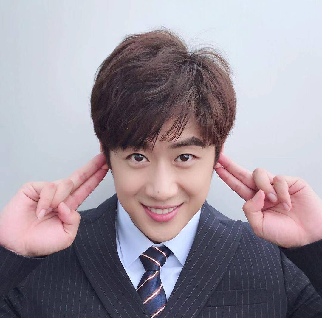 《加油你是最棒的》赵小北,摘下眼镜判若两人,治愈系笑容太上头