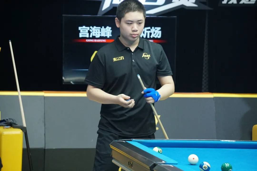 【lcba中式台球】四强晋级战,宫海峰领跑第二场比赛_手机搜狐网