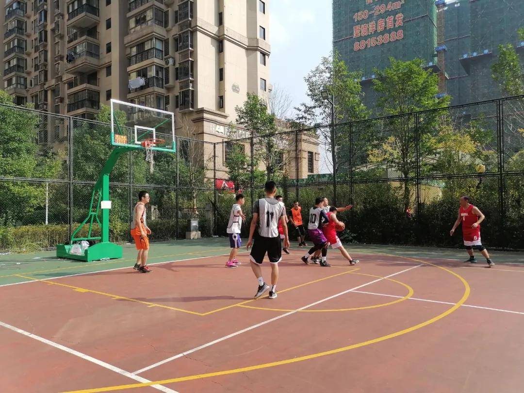 长沙市岳麓区岳麓街道2020中海社区篮球友谊赛圆满成功