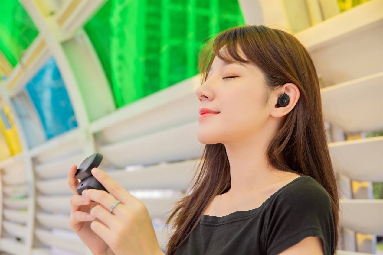 轻巧便携的真无线耳机,sesh evo陪你日常通勤_音乐