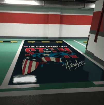 最喜欢的小汽车,当然得有最喜欢的个性涂鸦车位啊!