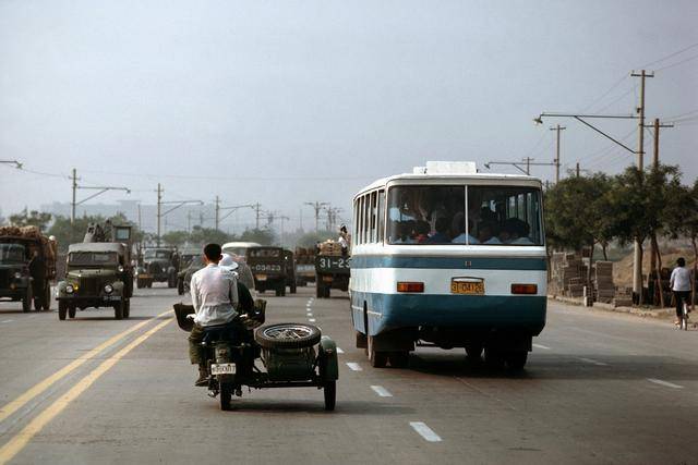 珍贵的历史记忆1981年北京什刹海附近