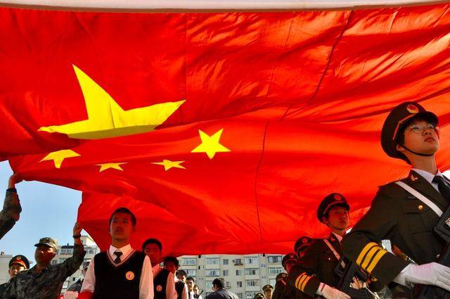 沈阳市和平区组织开展首届"少年国旗班"大练兵展示活动