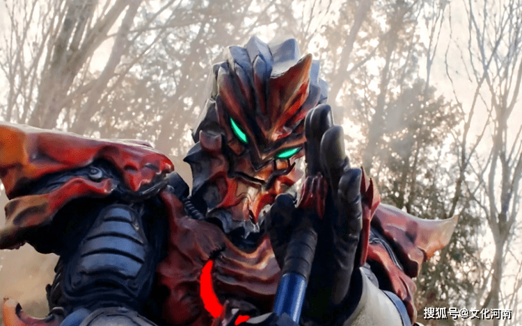 要说伽古拉最明显的一处变化,那就是他身上的"计时