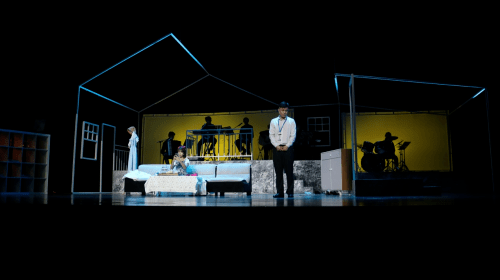 深圳原创音乐话剧消失在房子里的罗曼蒂克上演受好评