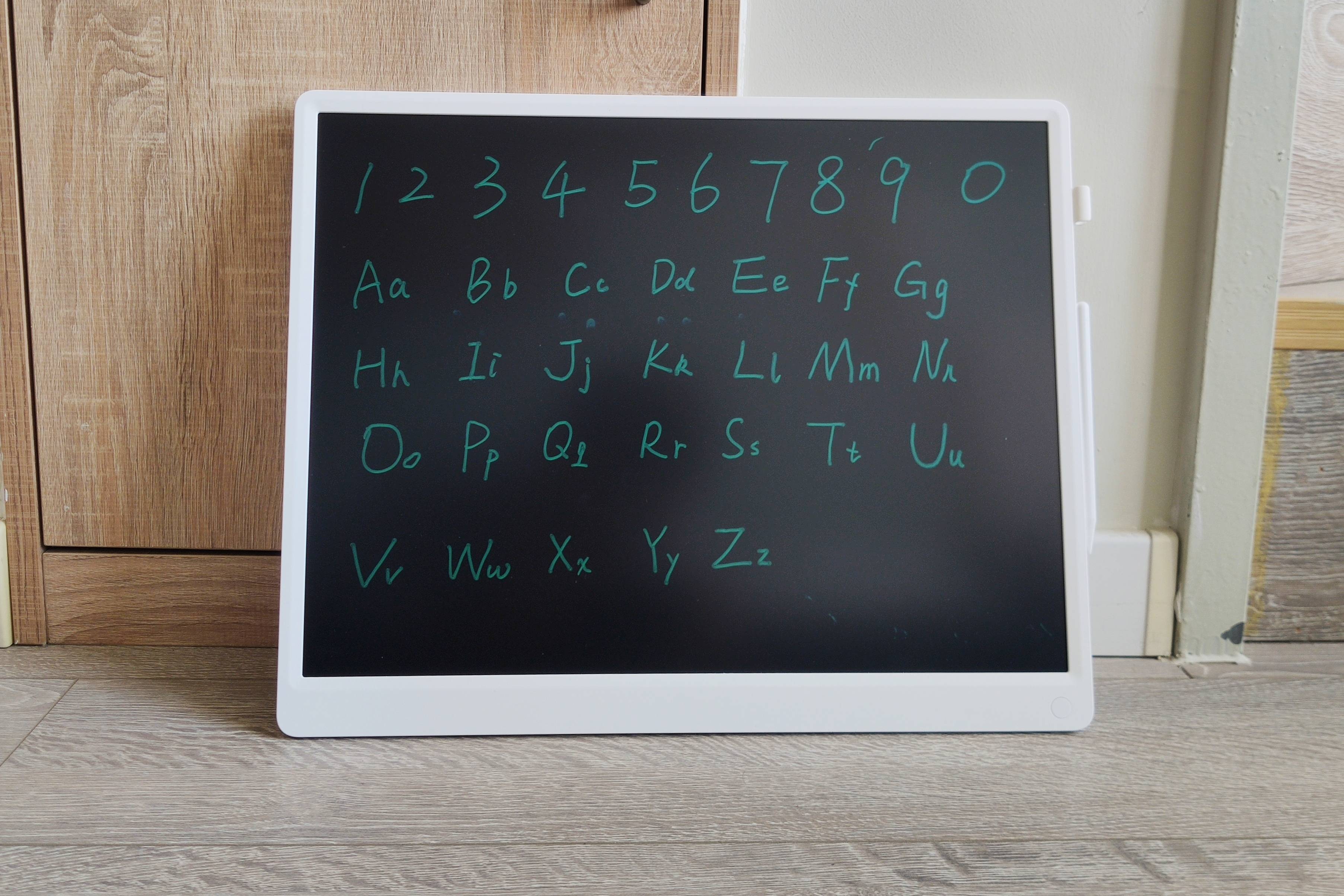 小米米家液晶小黑板plus版本来了20英寸无蓝光更护眼更大更方便