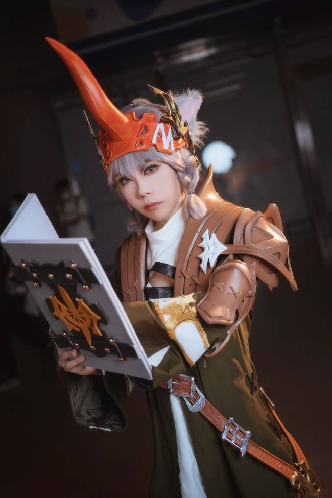 cosff14拥有神秘魔法的召唤师