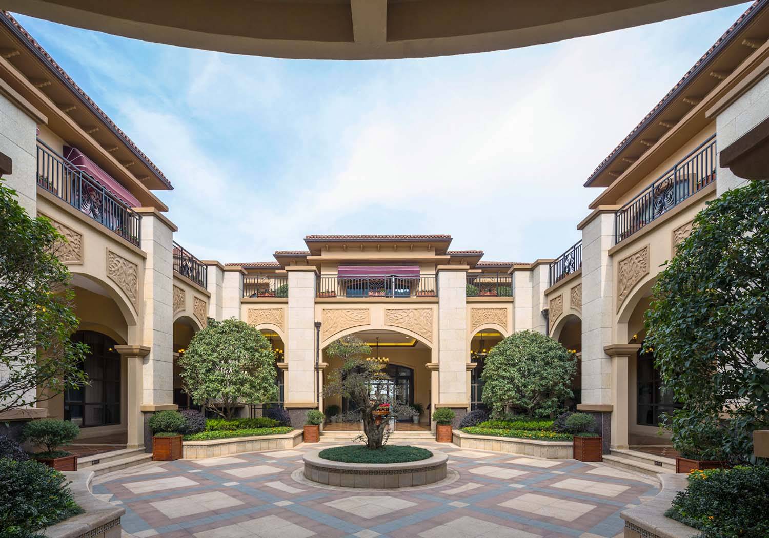 玩转庭院:12个西式"花园庭院"设计,体验不一样的美