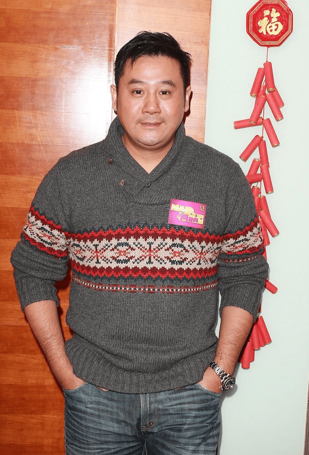 原创麦长青新店被淋红油声称不知情开店仅三个月两度创业屡遇挫折