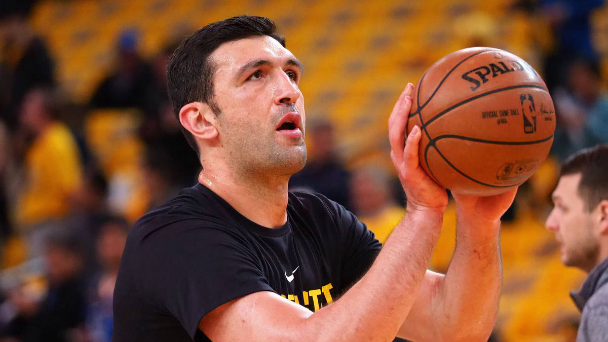 不是故意?帕楚里亚再谈垫脚小卡事件:只是意外,他早就伤到脚踝