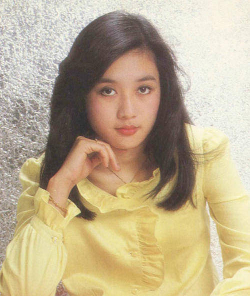 琼瑶"宠爱"的女艺人吕秀菱:曾是林青霞接班人,为爱淡出赴伦敦