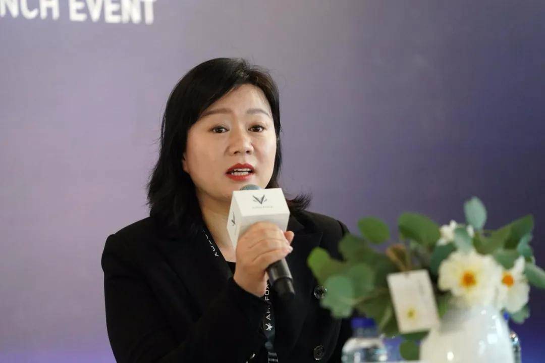 北汽新能源欲破界向上 高端品牌arcfox首款量产车上市