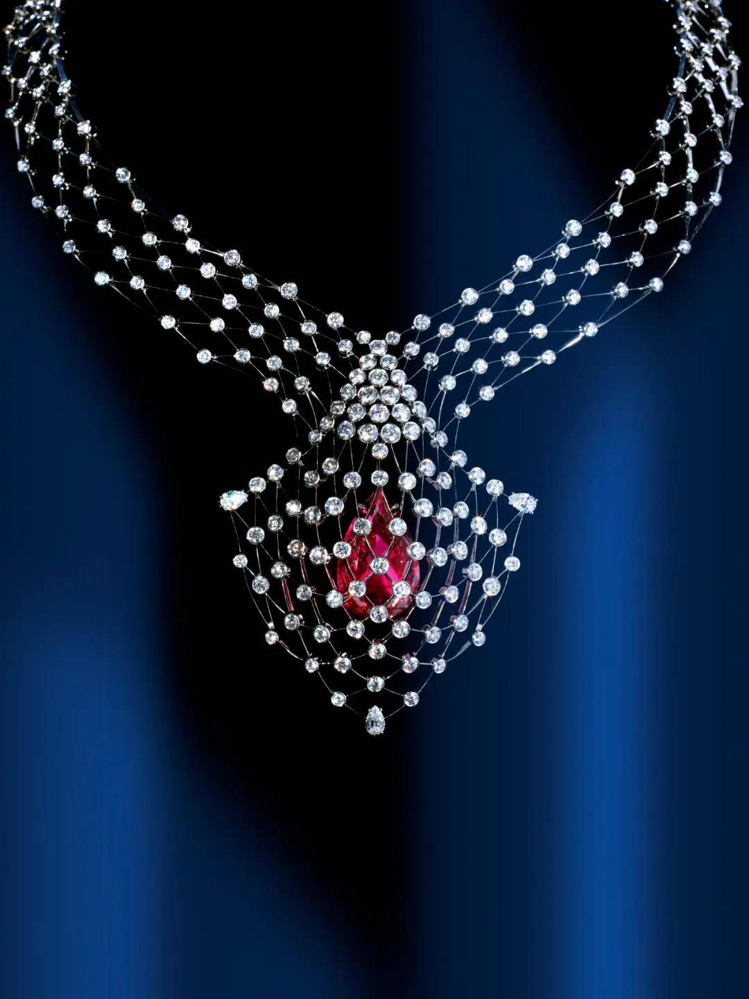 chaumet尚美巴黎|筑艺万象套装——超越时间,凝聚情感