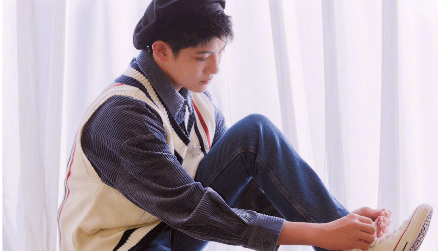 杜华旗下16岁小鲜肉曝聊天记录,后援会脱粉,都怪贵圈是大染缸?_张铭浩